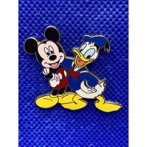 2009 Mickey Mouse and‎ Donald Duck disney trading enamel pin